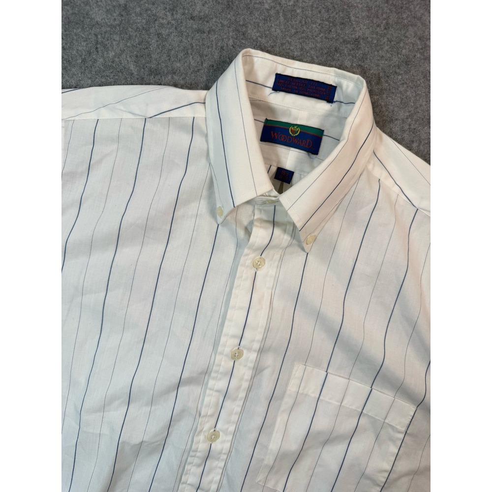 Vintage Woodward Mens White Blue Pinstripe‎ Button Down Dress Shirt 15.5 32/33